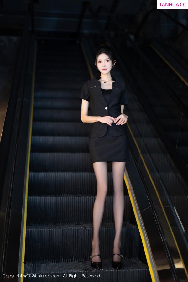 程程程  [XiuRen]高清写真图 2024.07.02 No.8791 程程程-第10张图片